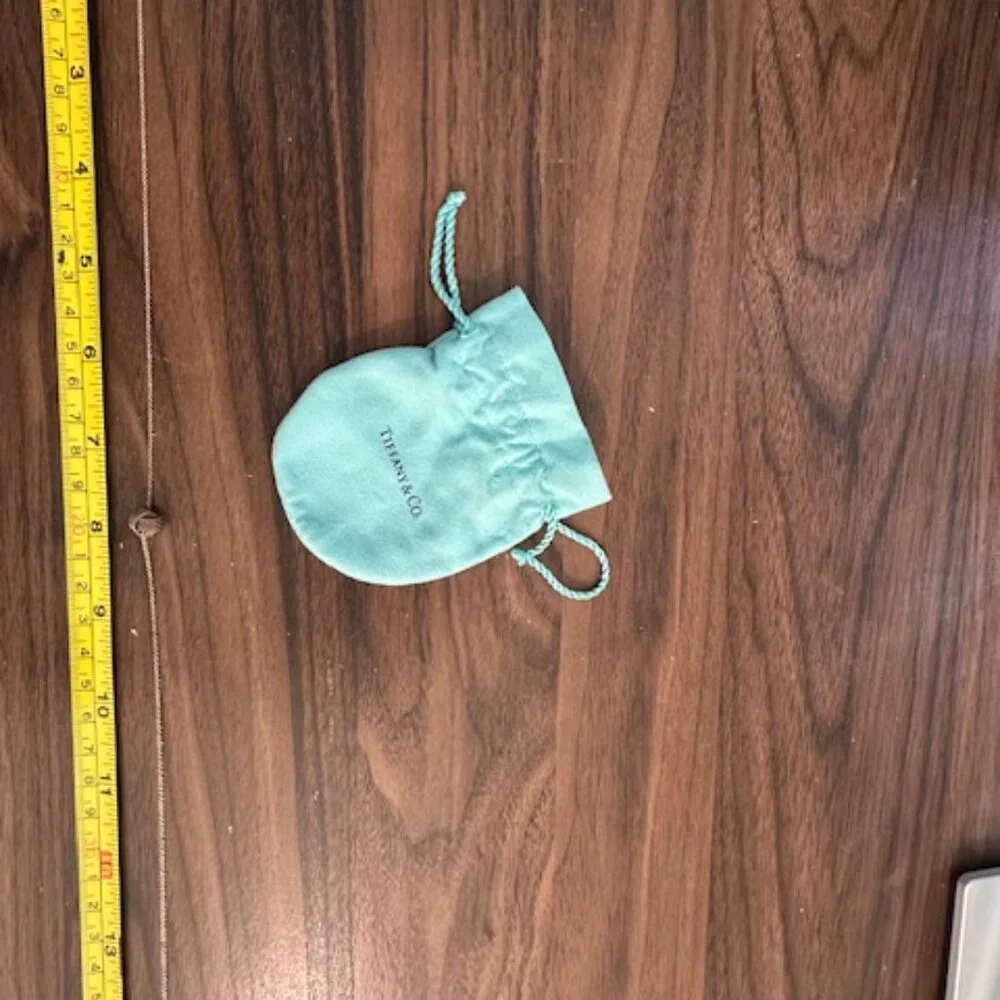 Tiffany & Co. Twist Knot Pendant Necklace 16" - Pouch - Picture 2 of 4